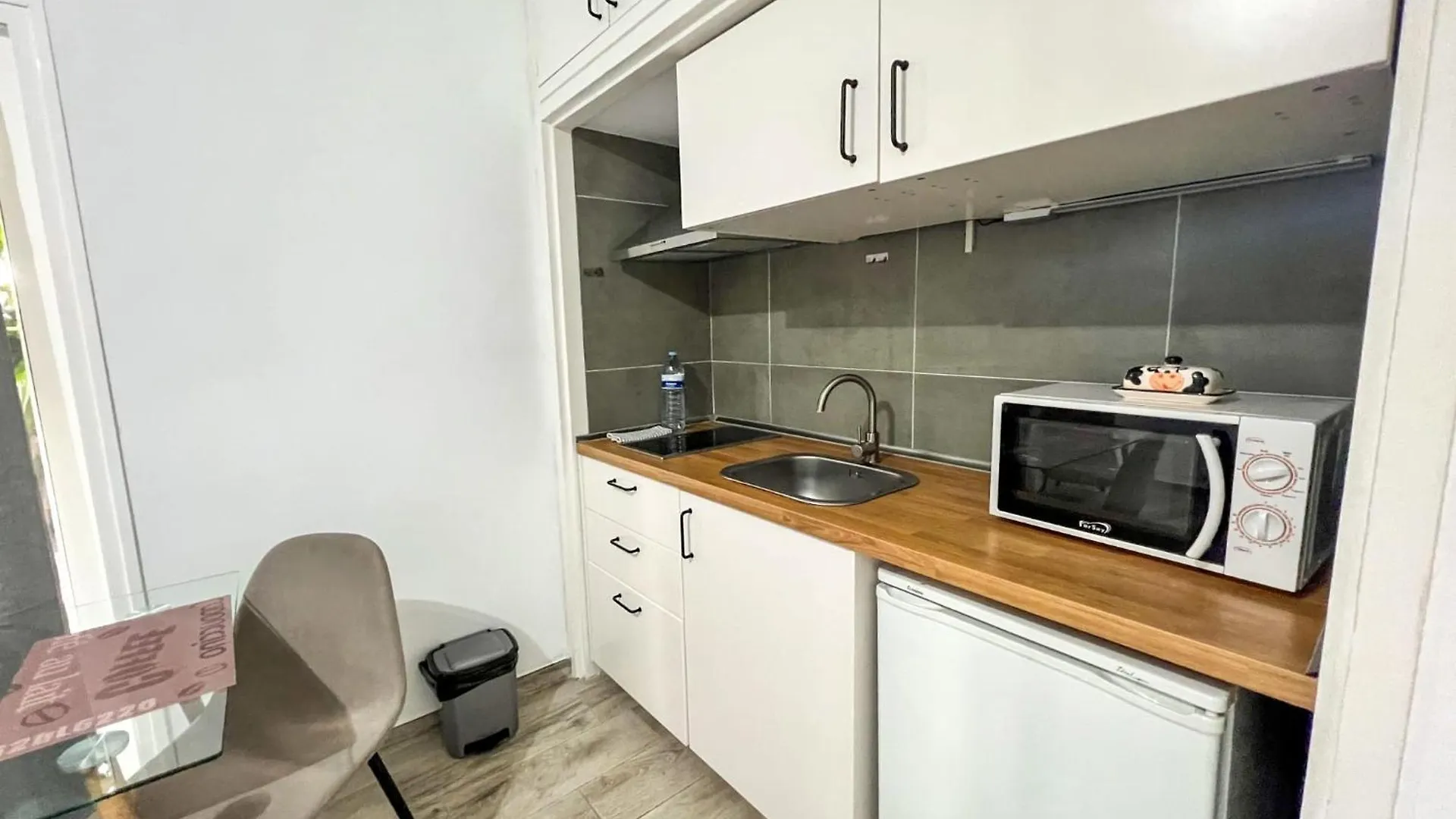 Eureka! Bravo'S House Apartamento Costa Del Silencio 0*,